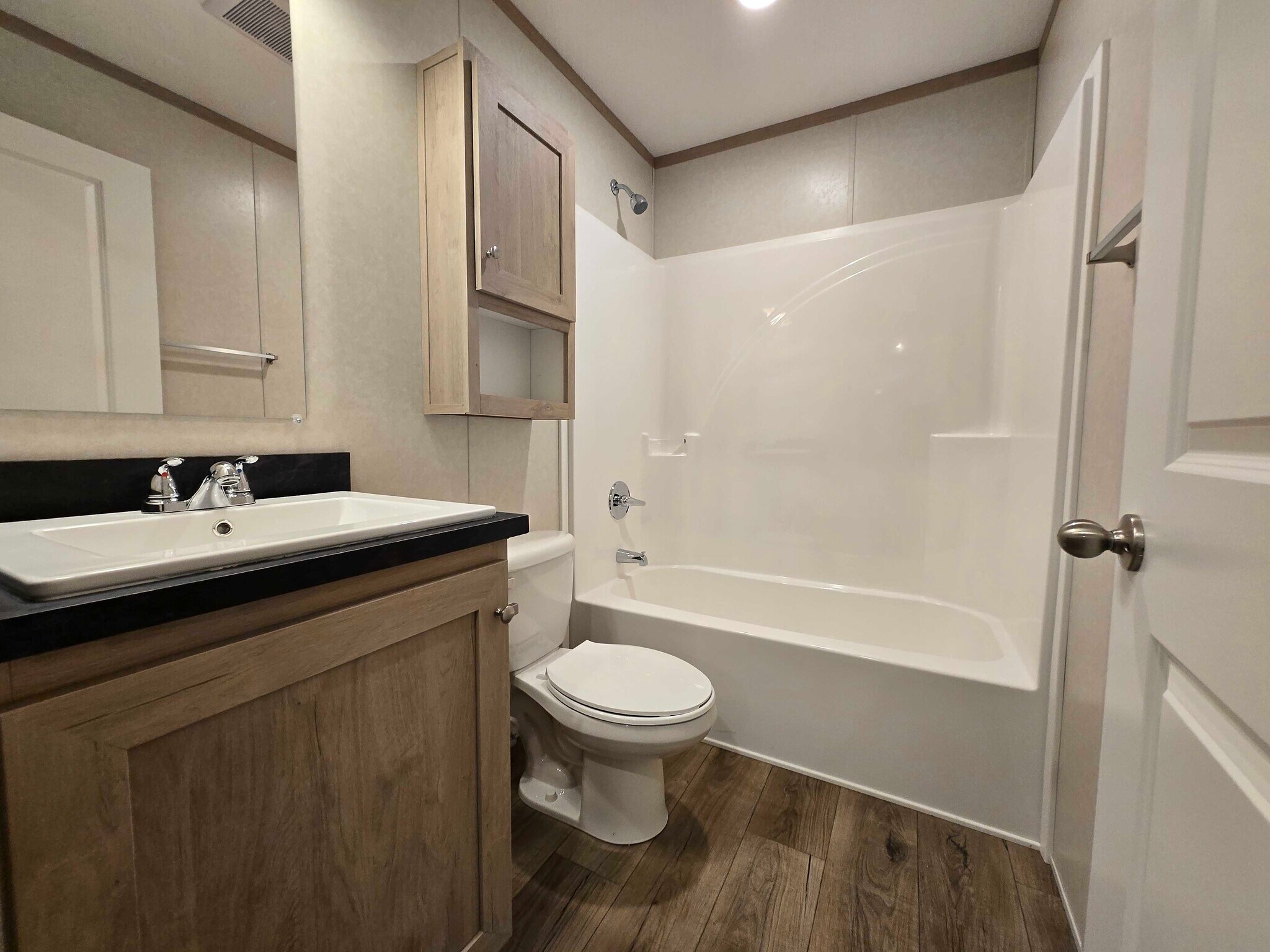 Building Photo - 29752 Jamestown Dr