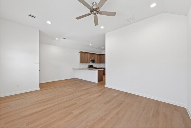 Building Photo - 11864 E Gate Dr