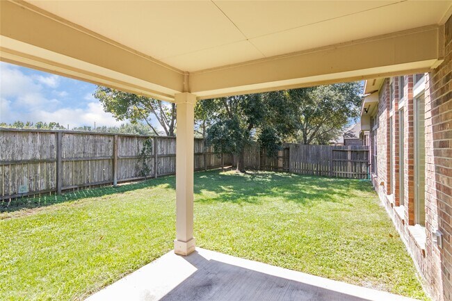 Building Photo - 26519 Longleaf Valley Dr