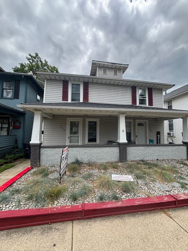 Building Photo - 406-408 E. Wheeling