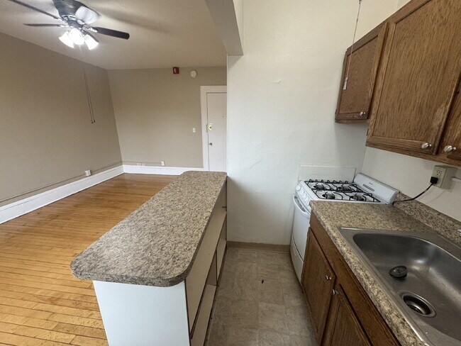 Building Photo - 900 Centennial Pl