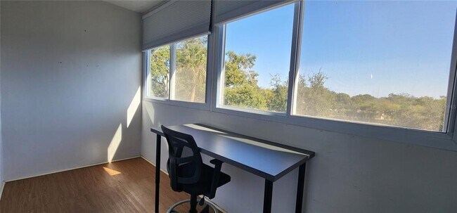 Building Photo - 8075 112th St N