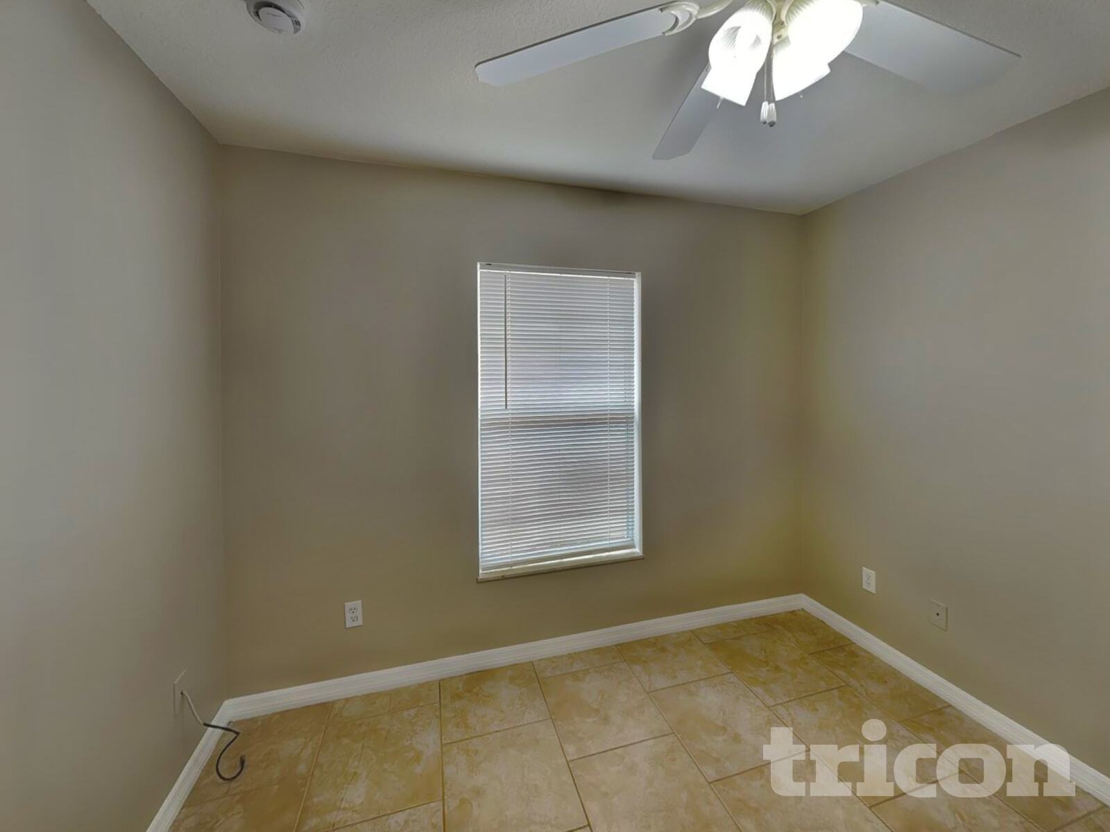 Building Photo - 5127 Pineland Ave