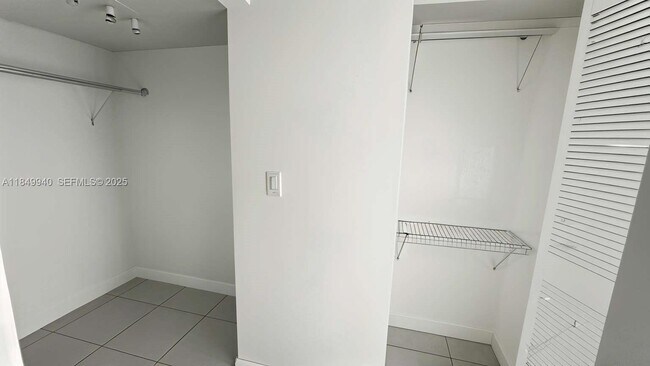 Building Photo - 7830 Dickens Ave