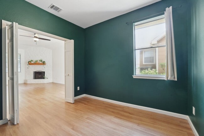 Building Photo - 6501 Brush Country Rd