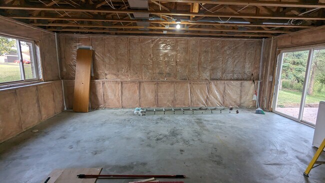 Building Photo - 758 Park Brook Rd NW