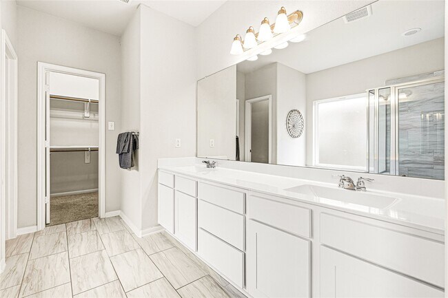 Building Photo - 14510 Tundra Swan Dr