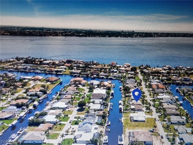 Building Photo - 5367 Coral Ave