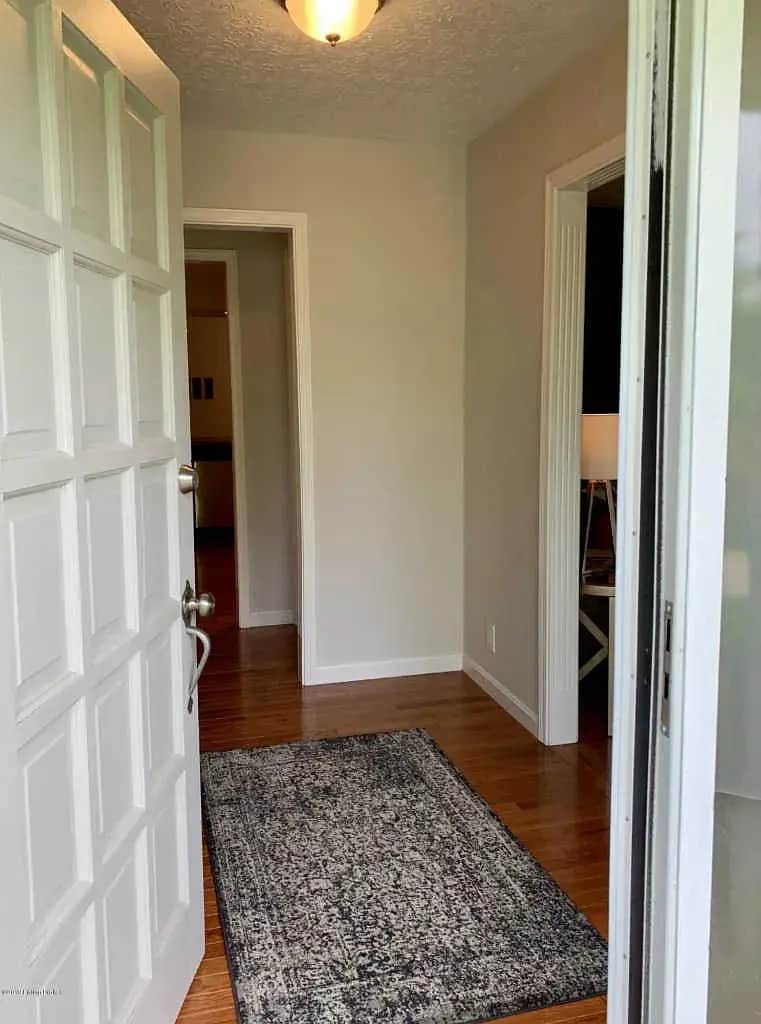 Foyer - 2104 Terriwood Ct