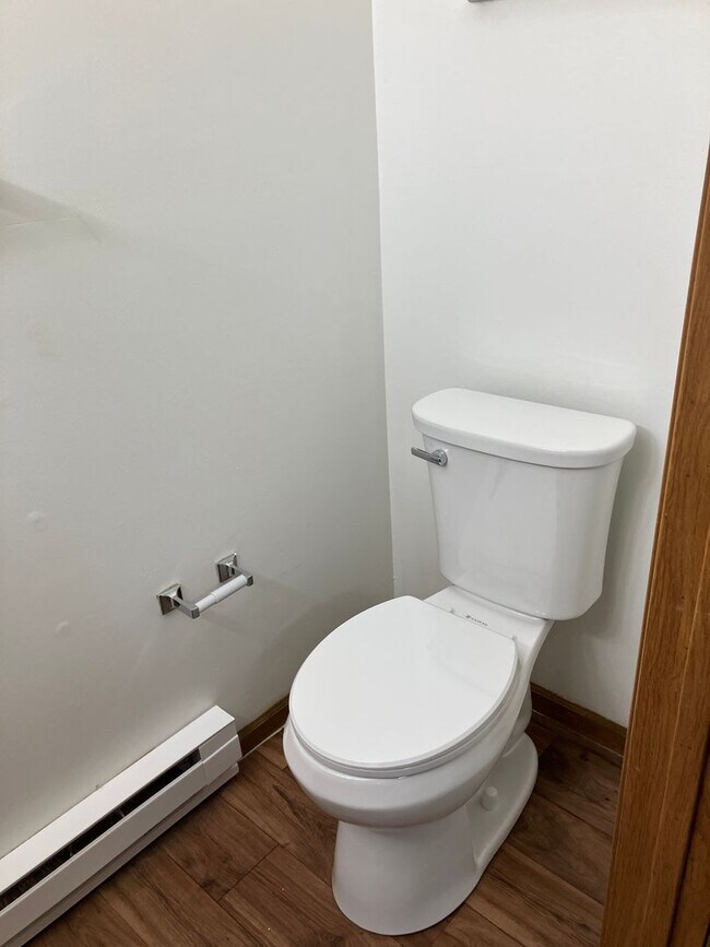 Building Photo - 2 Bedroom and 1.5 Bath Townhome - Troy, Ohio!!