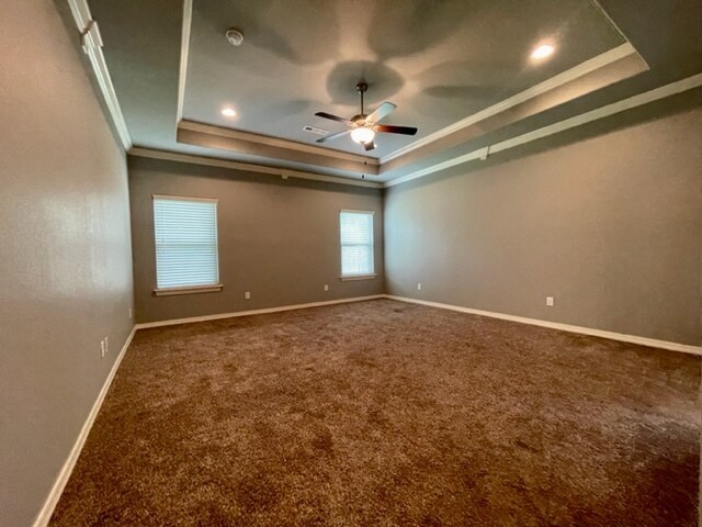 Building Photo - 2903 SW Briar Creek Ave