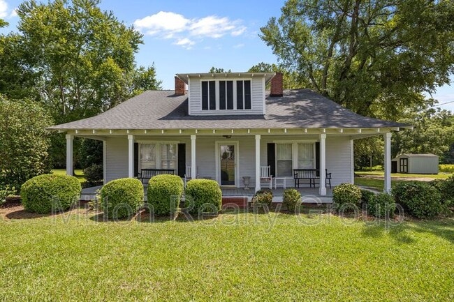 Building Photo - 2666 NC-210