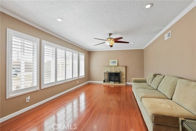 Building Photo - 653 S Evanwood Ave