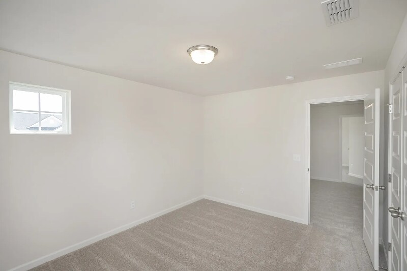 Building Photo - 5401 Zinnia Ln