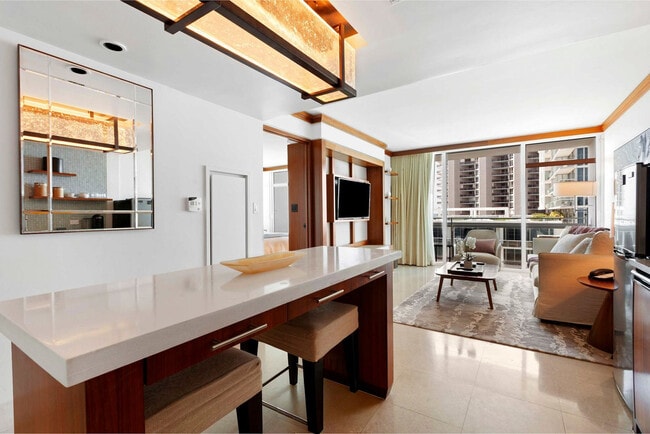 Building Photo - 6801 Collins Ave