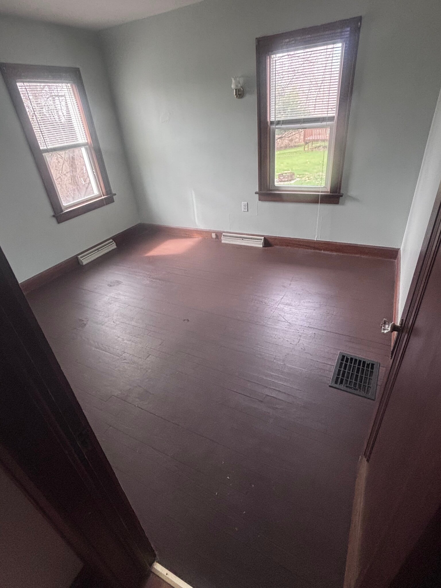 Building Photo - 2617 Peach Ln