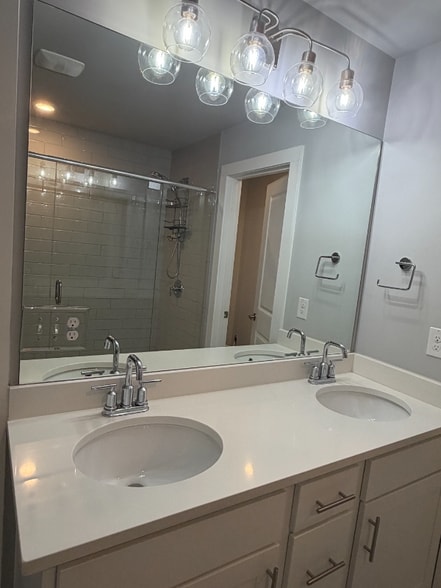 Building Photo - 4762 Sampson Ct.