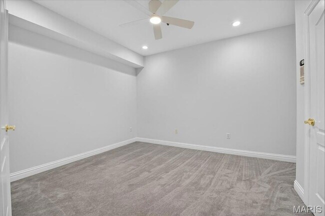 Building Photo - 500 North and South Rd