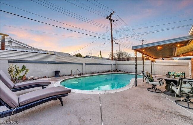 Building Photo - 105 Marigold Ln