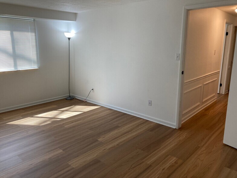 Building Photo - 2469 Brook Ledge Rd