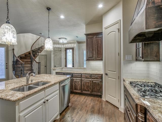 Building Photo - 1213 Crockett St