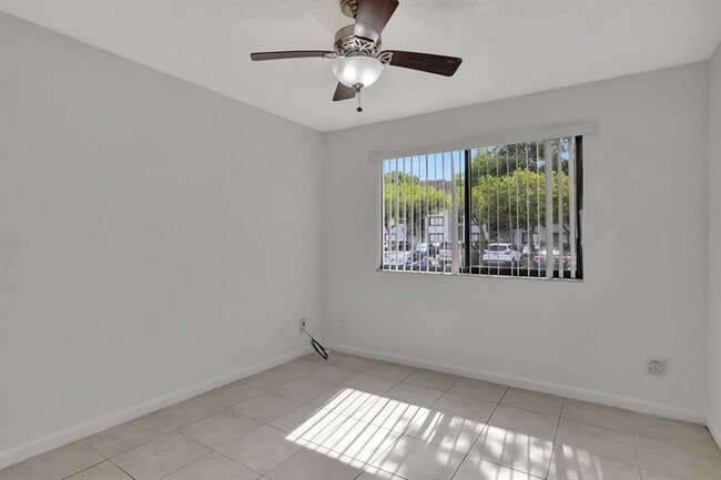 Building Photo - 9088 W Atlantic Blvd