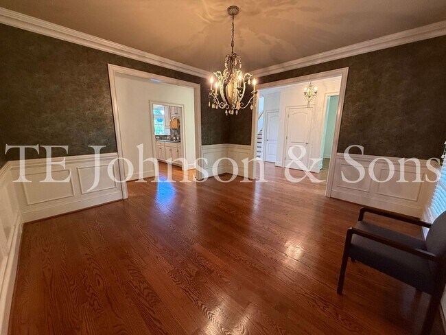 Building Photo - 5540 Brookberry Farm Rd