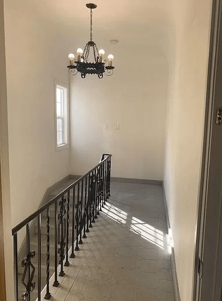 Floorplan - 1407 N Hobart Blvd