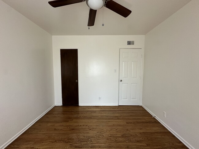 Building Photo - 997 Capper Ave