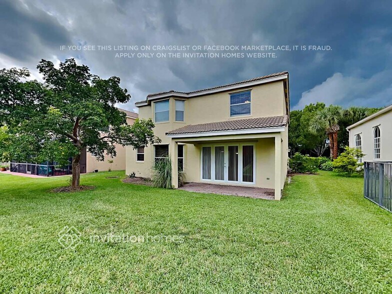 Building Photo - 2991 Shaughnessy Dr