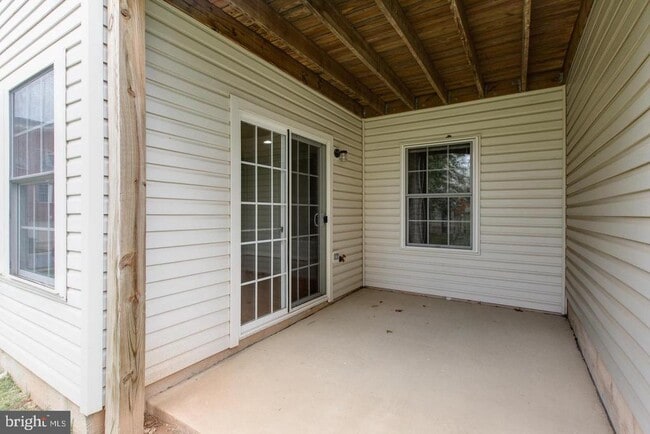Building Photo - 11013 Apple Orchard Ct