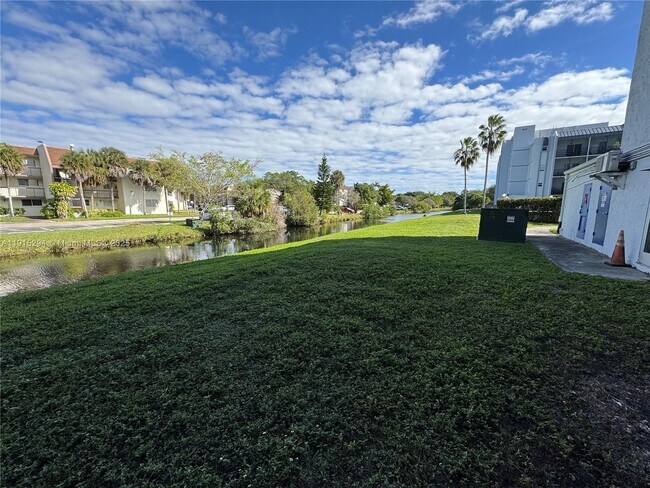 Building Photo - 7561 NW 16th St