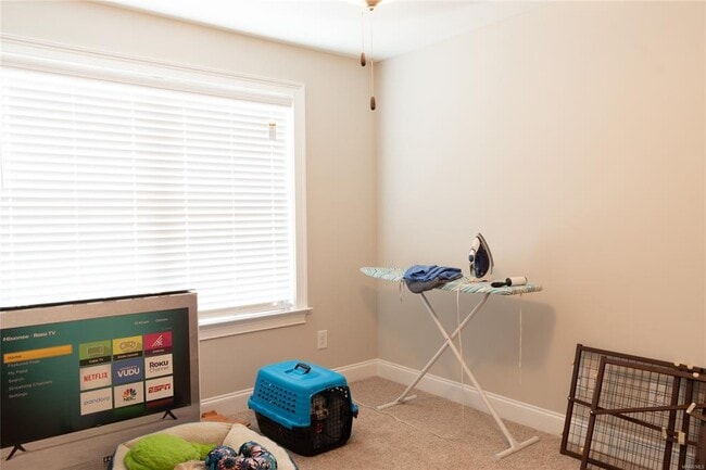 Building Photo - 950 Wheat Ridge Dr