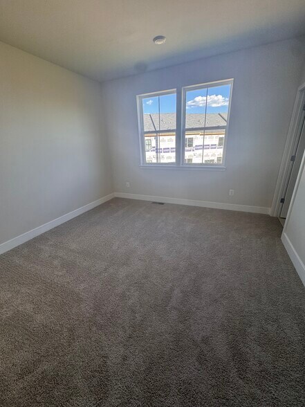 Building Photo - 11327 Hypatia Loop