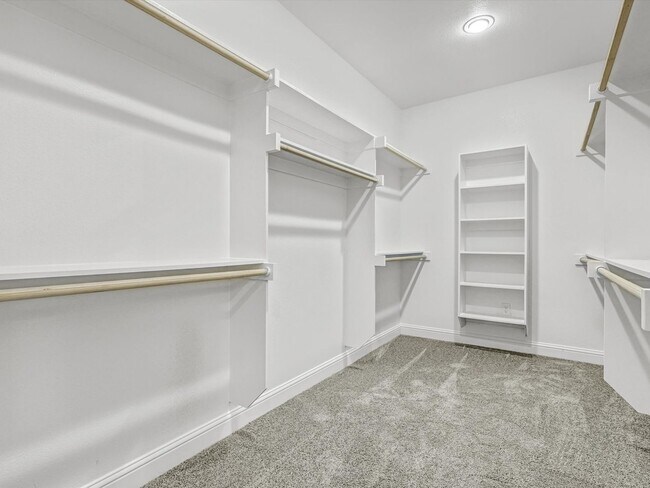 Building Photo - Brand New Luxury Townhouse in North Arlington