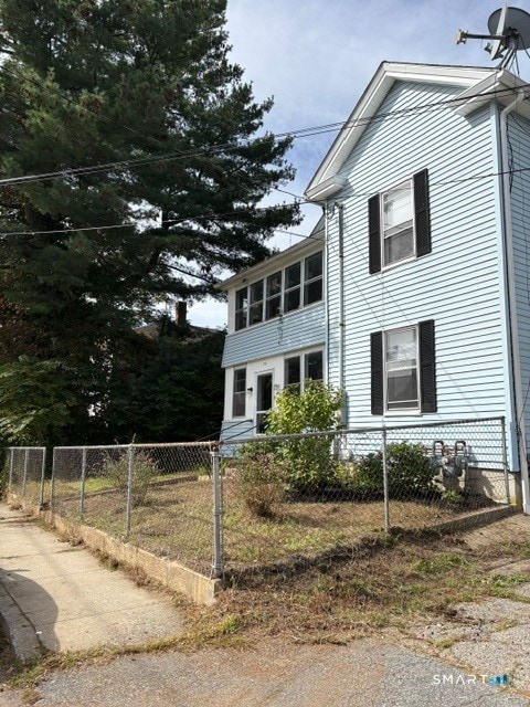 Building Photo - 79 Battey St