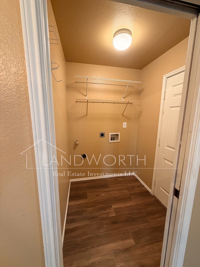 Building Photo - 241 Rentz Pl Cir