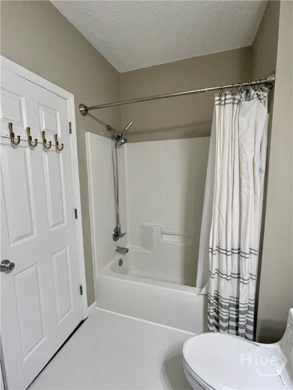 Building Photo - 2207 Walden Park Dr