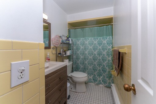 Building Photo - 4304 Meadowview Ave