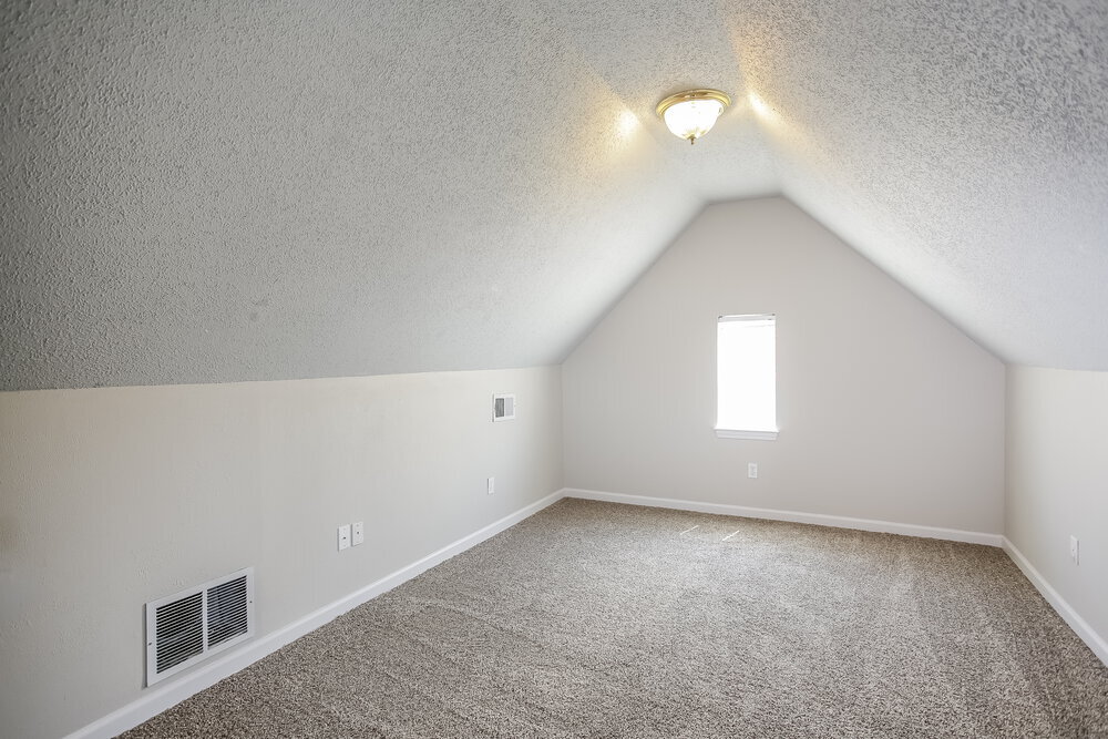 Building Photo - 6399 Sandbourne W