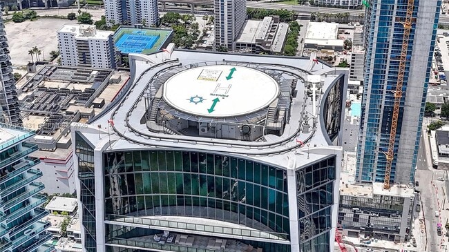 Building Photo - 1000 Biscayne Blvd