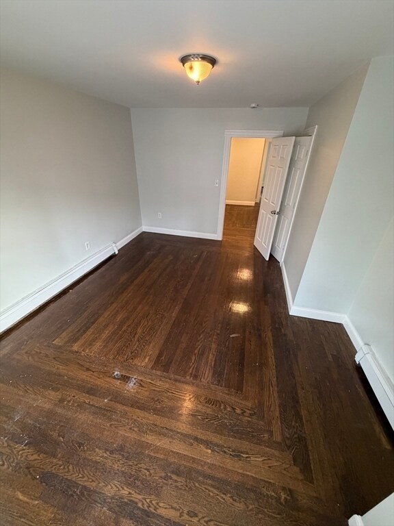 Building Photo - 83 Chelsea St