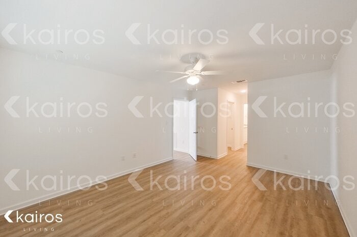 Building Photo - 11405 Camden Ct Cir