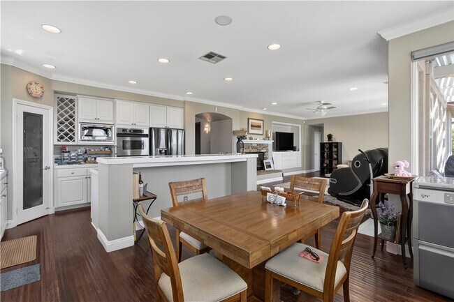 Building Photo - 4459 Putting Green Dr