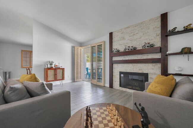 Building Photo - 77576 Cll Las Brisas N