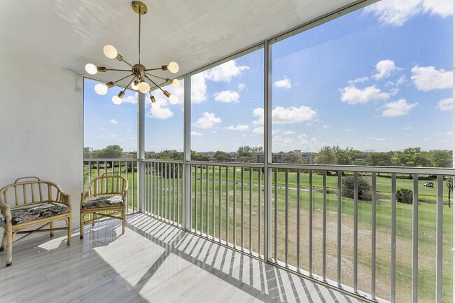 Building Photo - 3001 S Course Dr