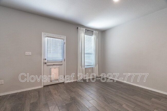 Building Photo - 266 Jaycen Ln