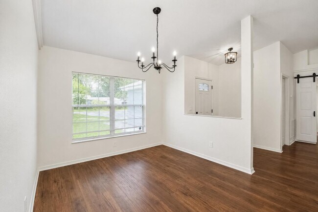 Building Photo - 5373 NW 64 St