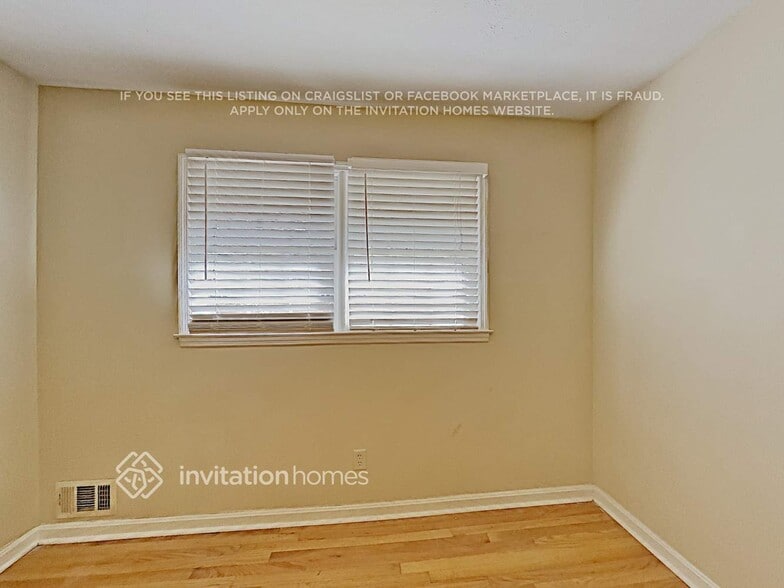 Building Photo - 5437 Janice Ln SW