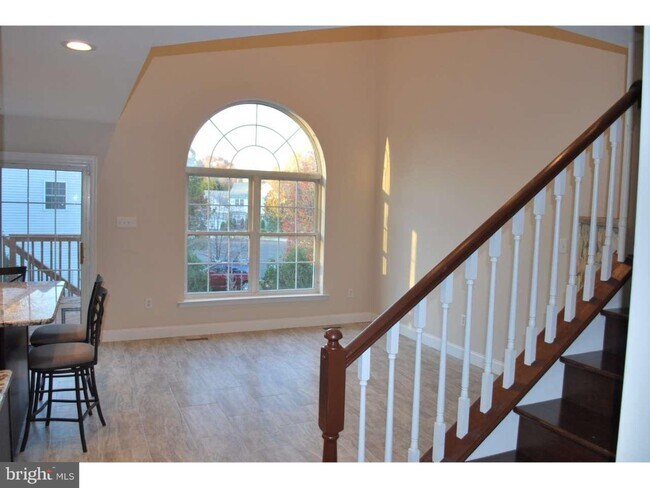 Building Photo - 1252 Heritage Cir